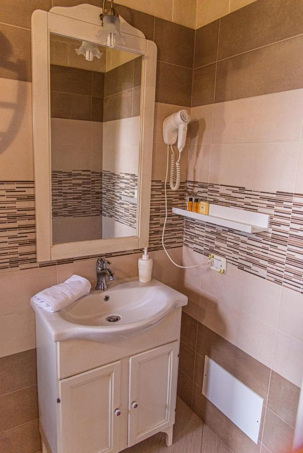 B&B Giardino Isabella 팔라지아노 외부 사진